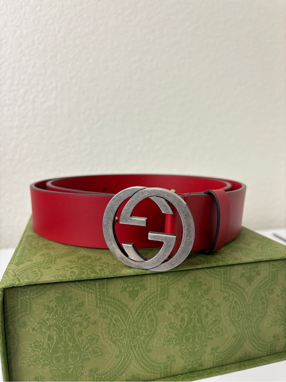 Gucci Red Leather Belt with Silver Double-G Buckle 95cm